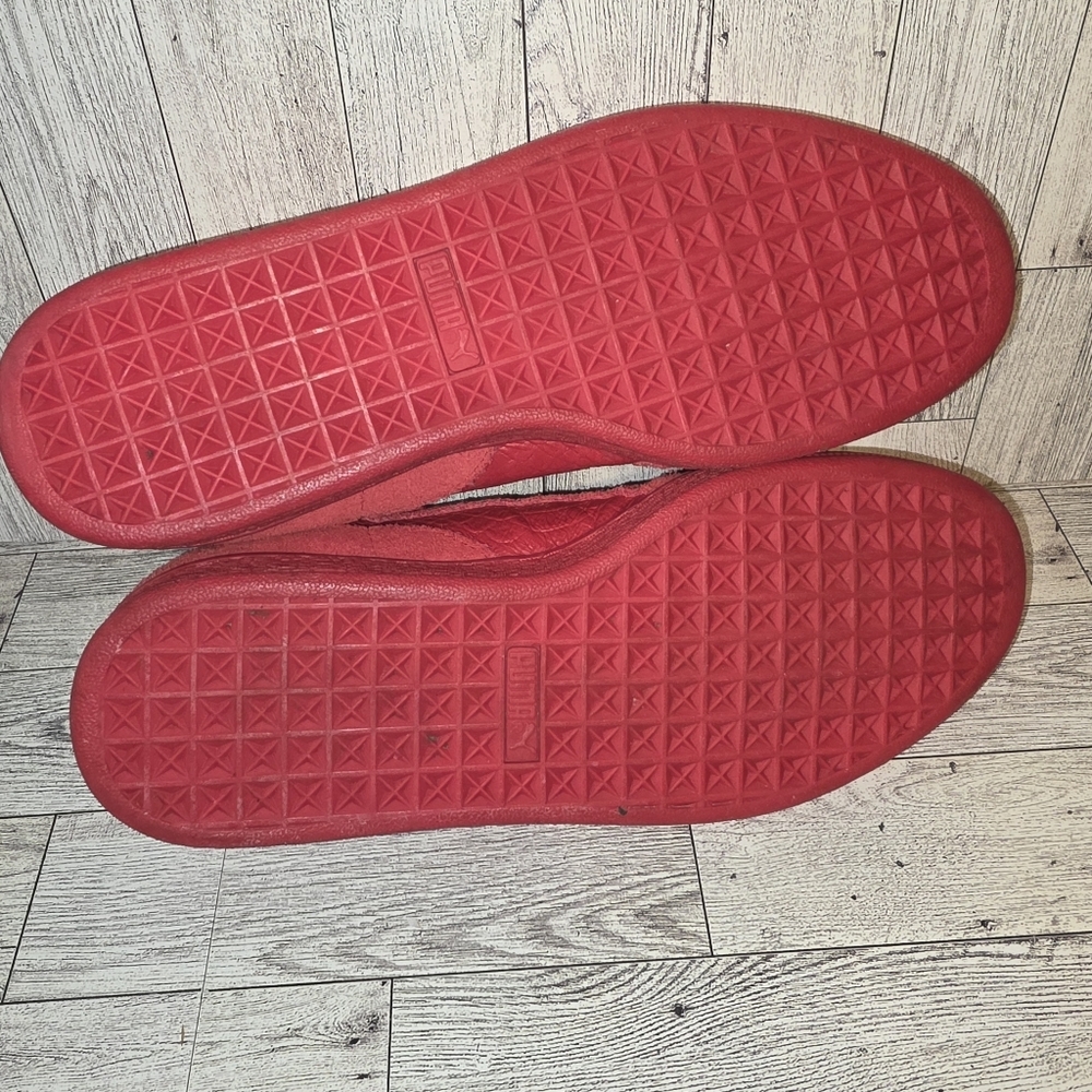 Puma Classic Red Sneakers - Picture 5 of 7